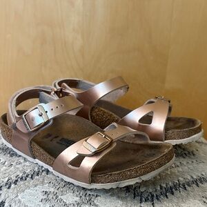 Stylish Kids Sandals in Metallic Rose Gold